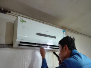 新平格力空调电话是多少